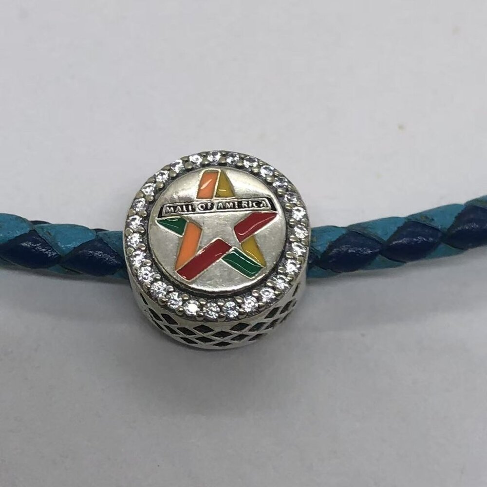 ✨✨Pandora Minnesota Exclusive Charm  Mall of America Bead Charm